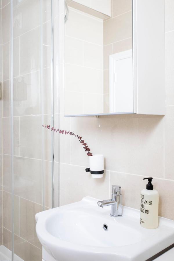 Bob W Commercial House Лондон Екстер'єр фото